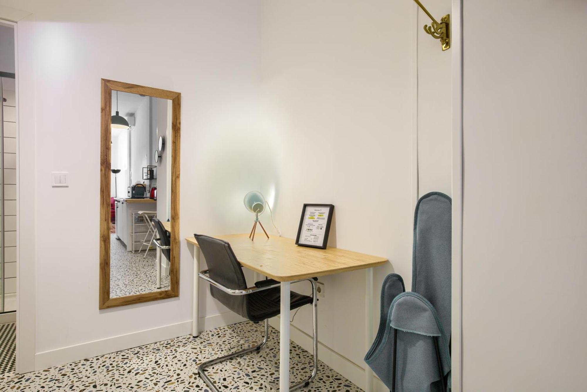 マドリードMezzanine Orangeアパートメント 部屋 写真