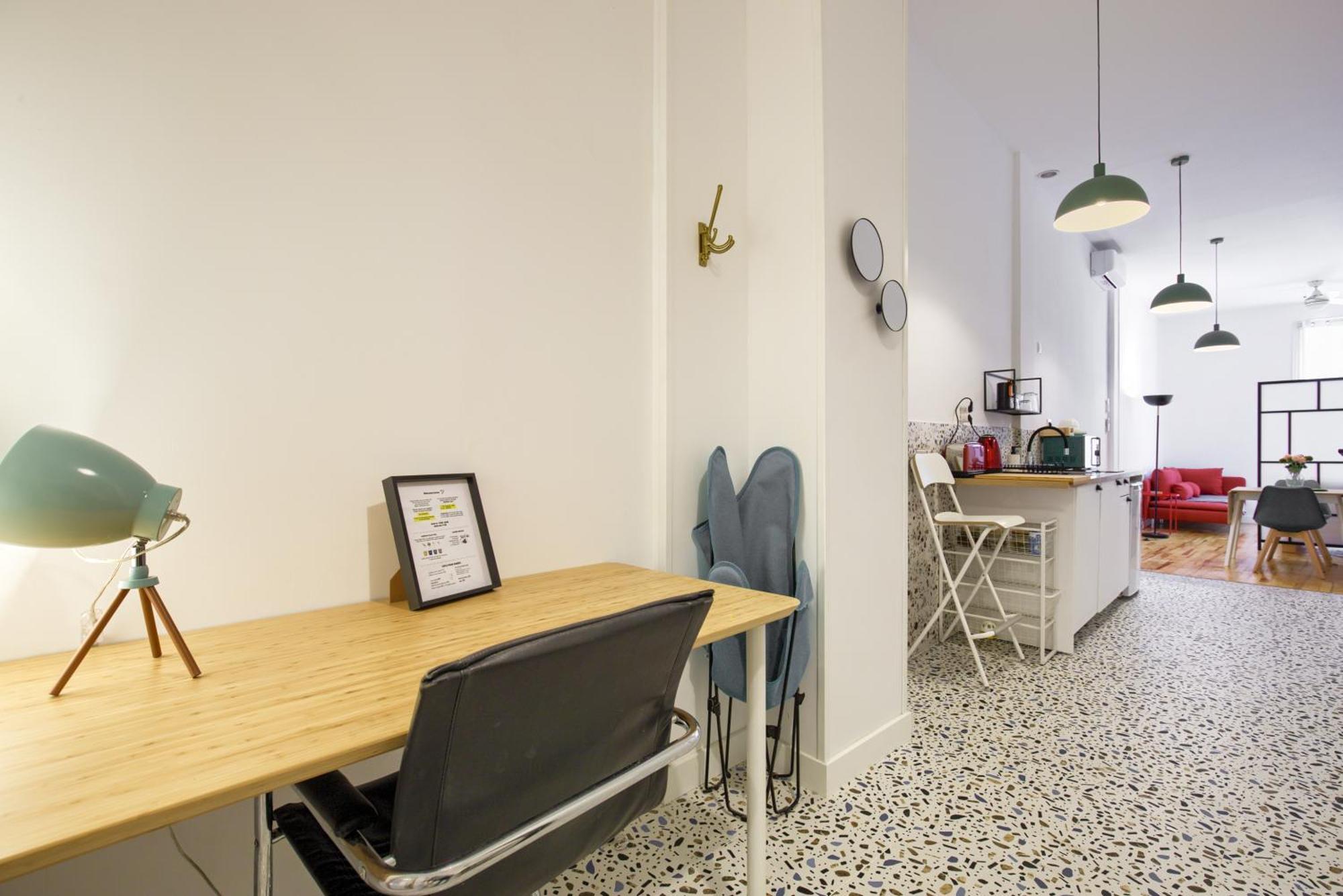 マドリードMezzanine Orangeアパートメント 部屋 写真